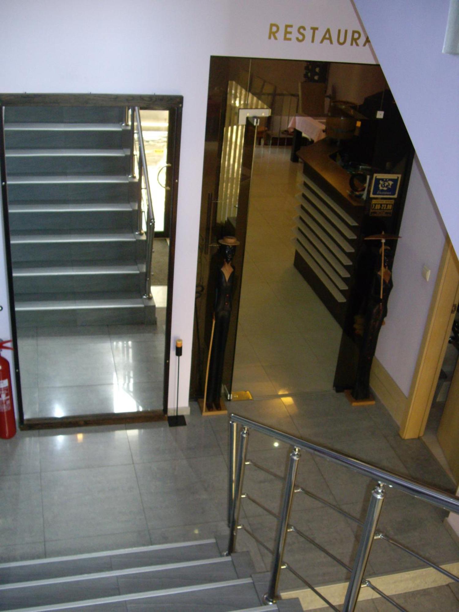 Family Hotel Avramov 비딘 내부 사진